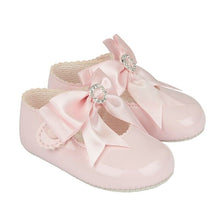 Load image into Gallery viewer, Baby Girls Pink Ribbon Shoes Baypods