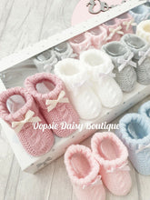 Load image into Gallery viewer, Baby Knitted Spanish Booties Size 0-3mth