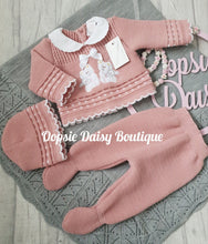 Load image into Gallery viewer, Baby Girls Knitted Outfit with Hat Size 0-3mth