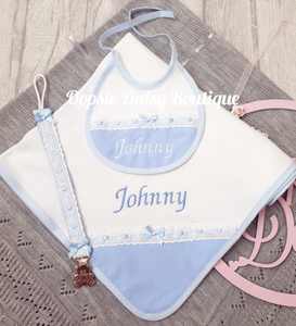 Personalised Spanish Baby Gift Set Dummy Clip, Bib & Blanket/Sheet/Burp Cloth